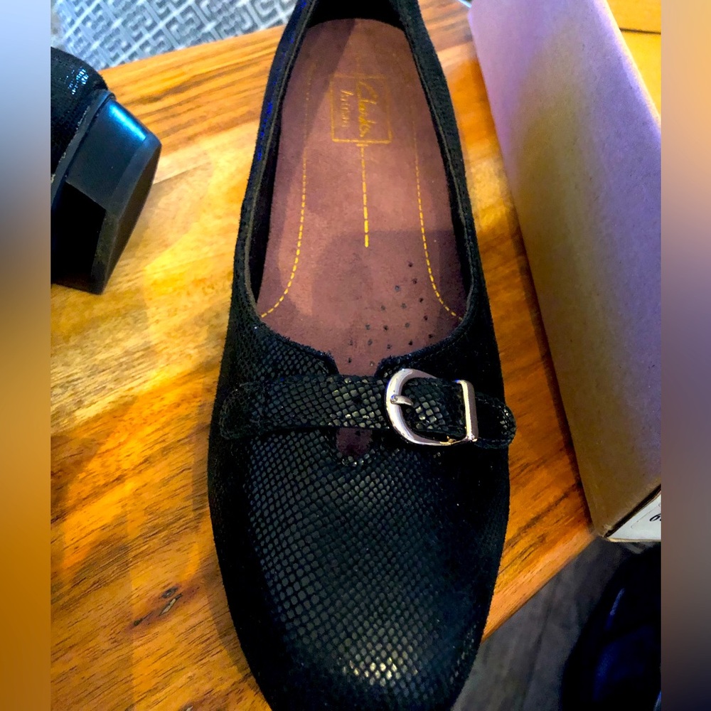 Clark’s Black low heel shoes